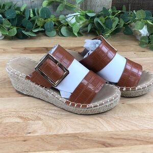 NWOT Vintage Havana Robin sandals